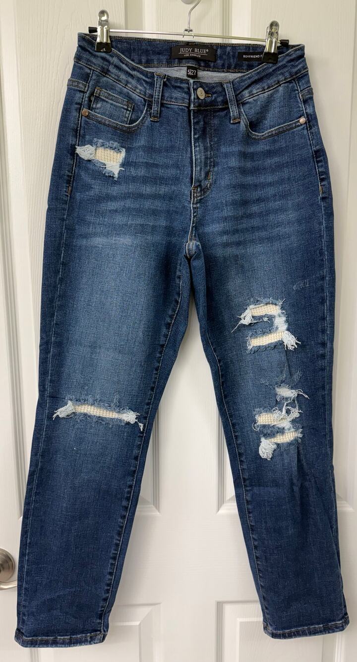Judy Blue distressed boyfriend jeans relaxed thermal patches stretch denim 5/27